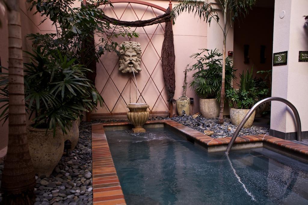 Club Wyndham La Belle Maison Nova Orleães Exterior foto