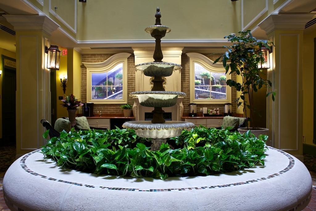 Club Wyndham La Belle Maison Nova Orleães Exterior foto